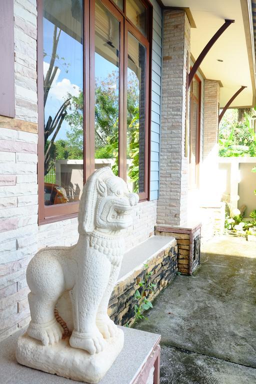 Studio Khon Kaen By Icheck Inn Exteriör bild