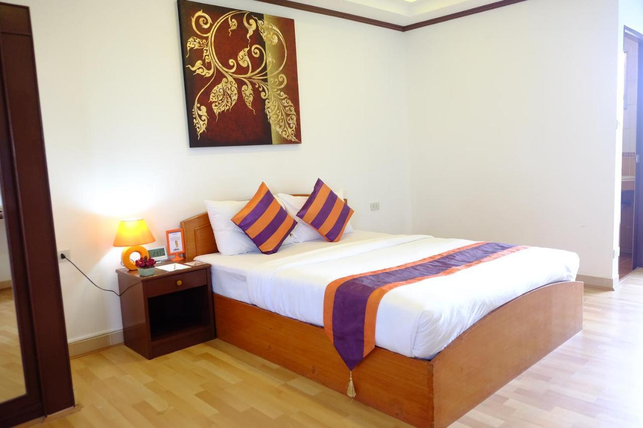 Studio Khon Kaen By Icheck Inn Exteriör bild